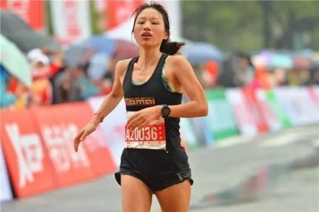 最快女护士已恢复正常上班 风波后回归岗位