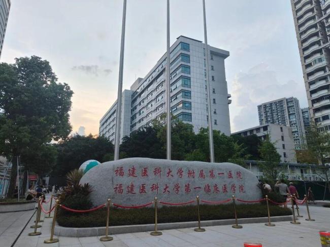最快女护士已恢复正常上班 风波后回归岗位